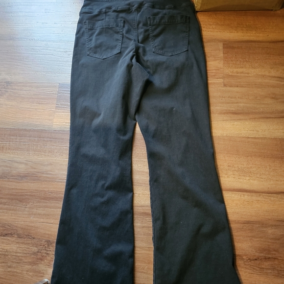 American Eagle Stretch Pull On Black Jeans - Picture 2 of 11